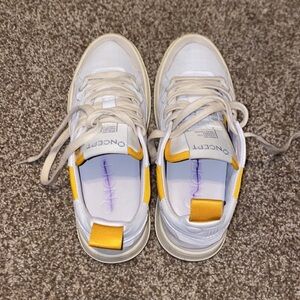 Oncept Phoenix Sneakers Womens Sizes 6
